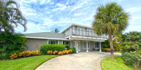 Castaway Cove Home exterior