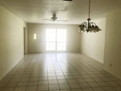 auction home living room